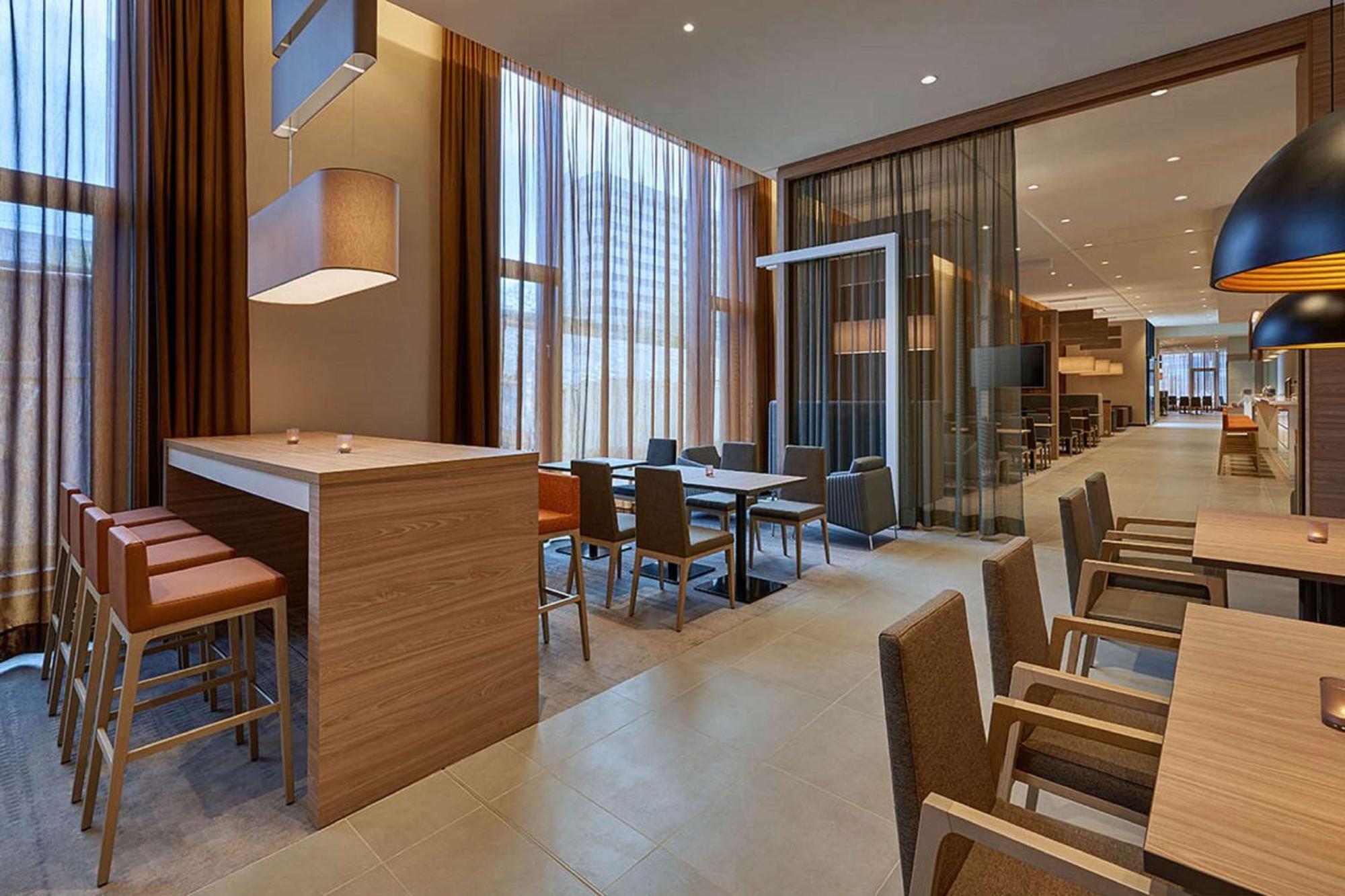 Hotel Hampton By Hilton Berlin City Centre Alexanderplatz Berlin