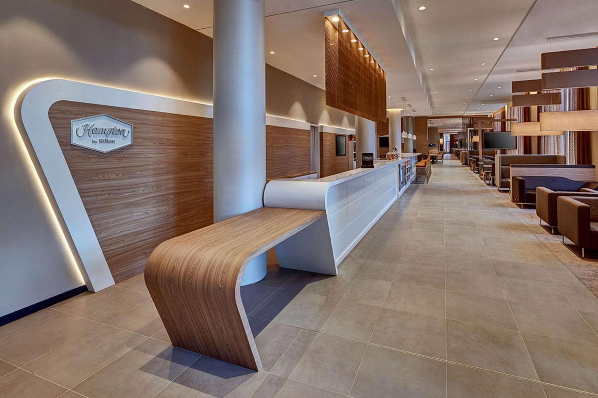 Hampton By Hilton Berlin City Centre Alexanderplatz Berlin