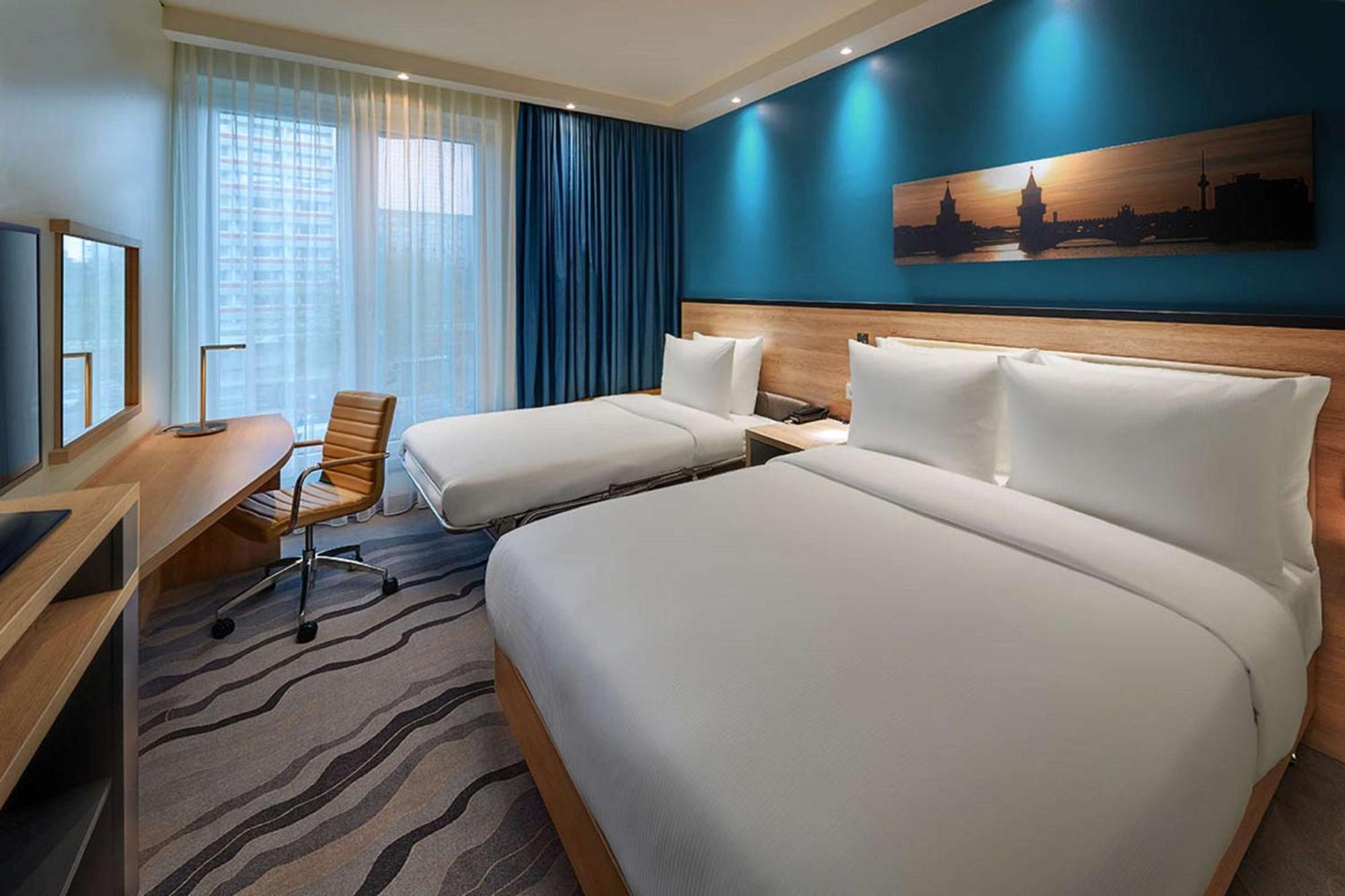 Hampton By Hilton Centre Alexanderplatz Hotel 3*