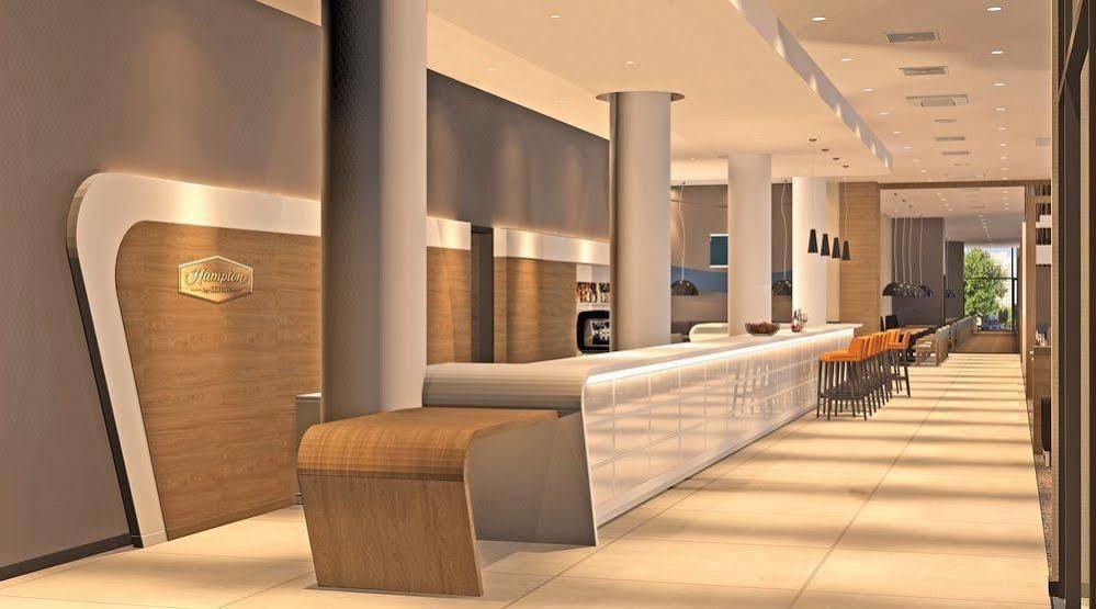 Hampton By Hilton Centre Alexanderplatz 3*